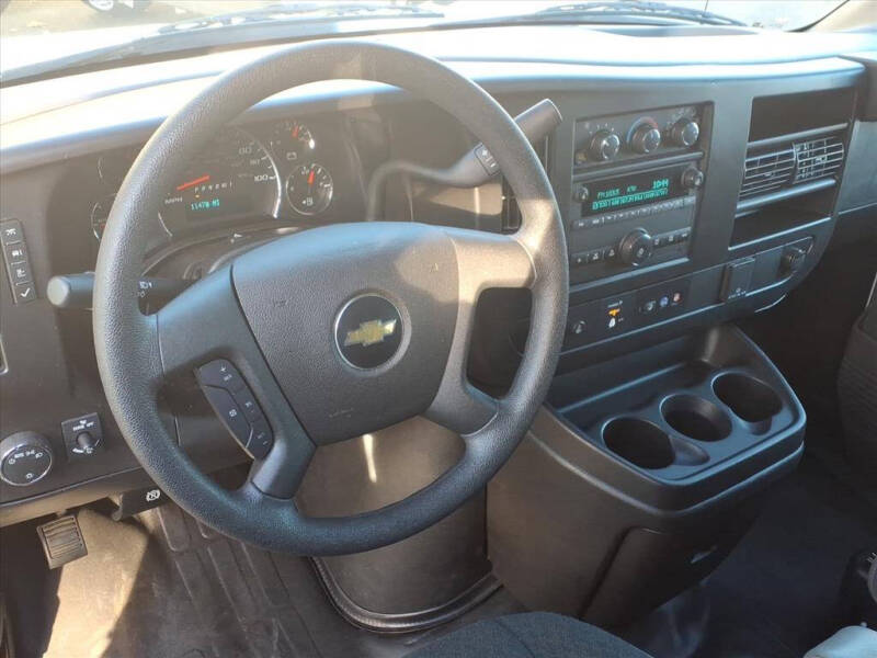 2024 Chevrolet Express 2500