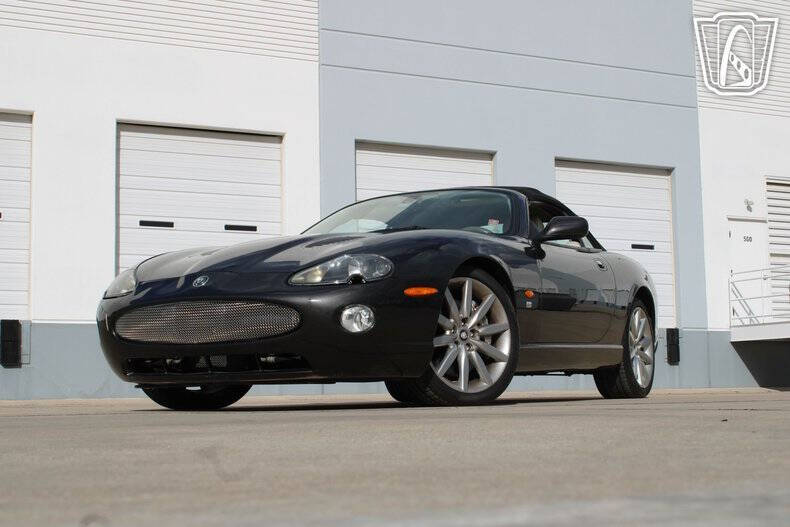 2006 Jaguar XKR