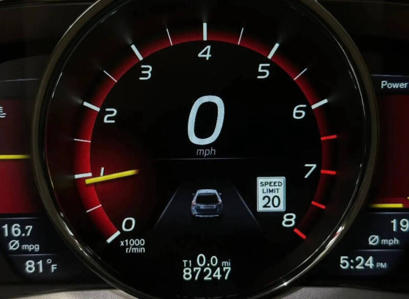 2015 Volvo XC60 T5 Drive-E Platinum
