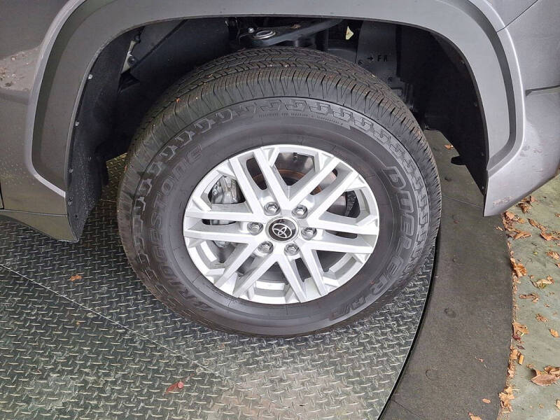 2024 Toyota Tundra SR5