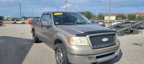 2006 Ford F-150 for sale at Kelly & Kelly Supermarket of Cars in Fayetteville NC