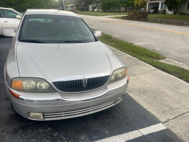 2002 LINCOLN LS Sedan - $3,995