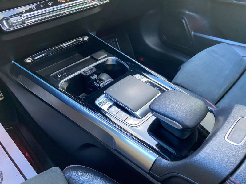 2020 Mercedes-Benz GLB GLB 250 4MATIC