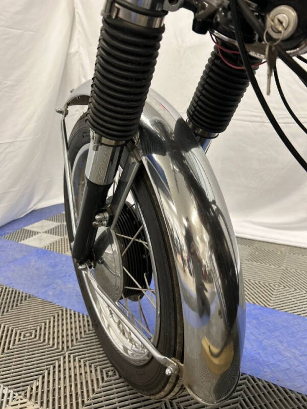 1965 BSA Lightning 650