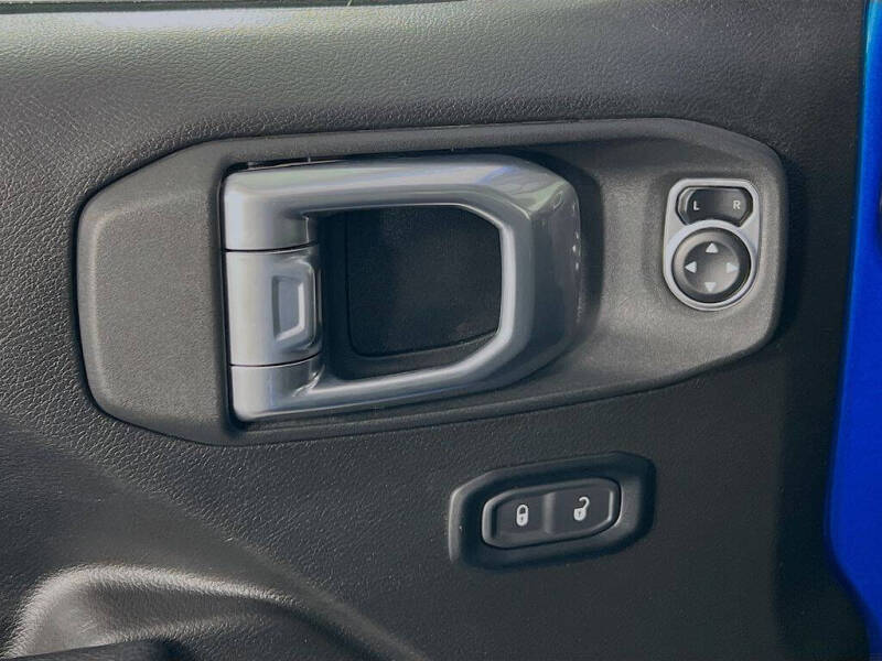 2024 Jeep Gladiator Willys