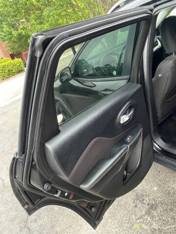 2015 Jeep Cherokee Altitude