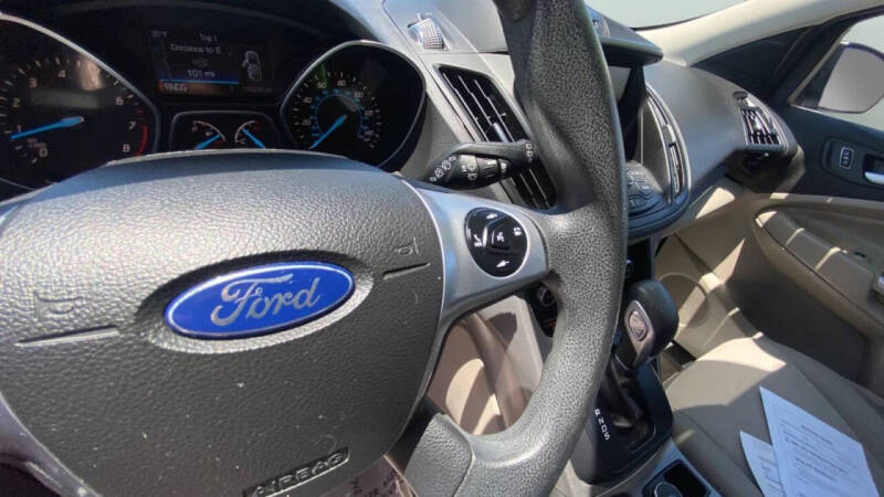 2015 Ford Escape SE