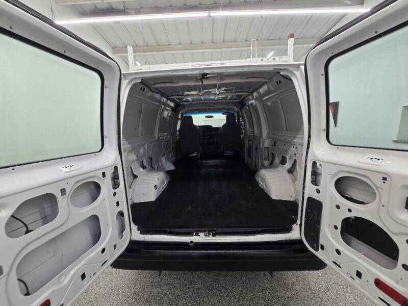 2011 Ford E-Series E-150