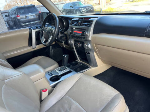 2013 Toyota 4Runner SR5