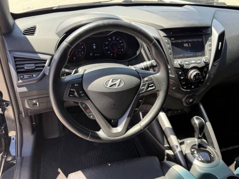2016 Hyundai Veloster