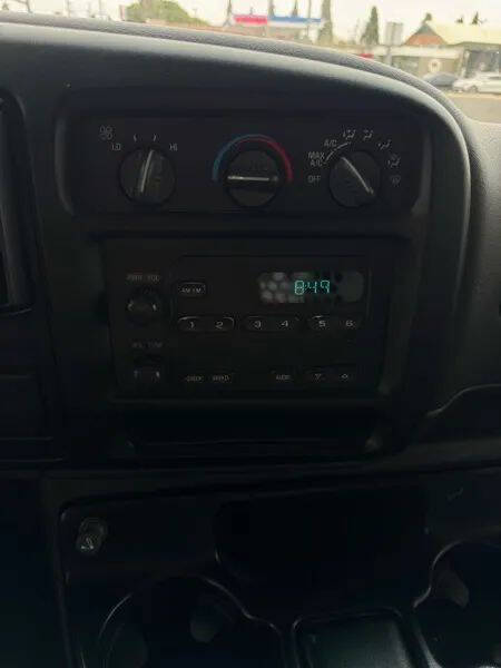 2002 Chevrolet Express 1500