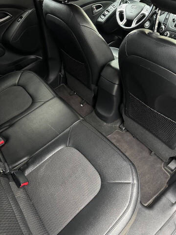 2011 Hyundai Tucson GLS