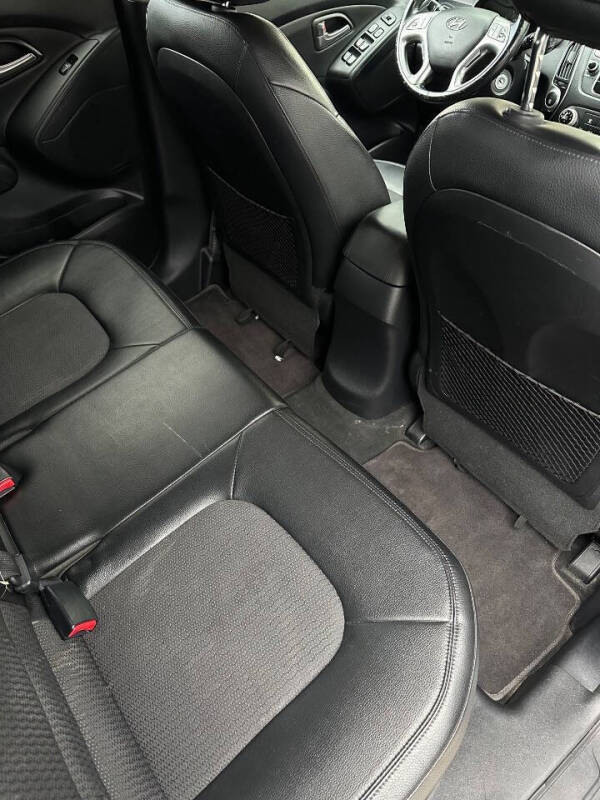 2011 Hyundai Tucson GLS