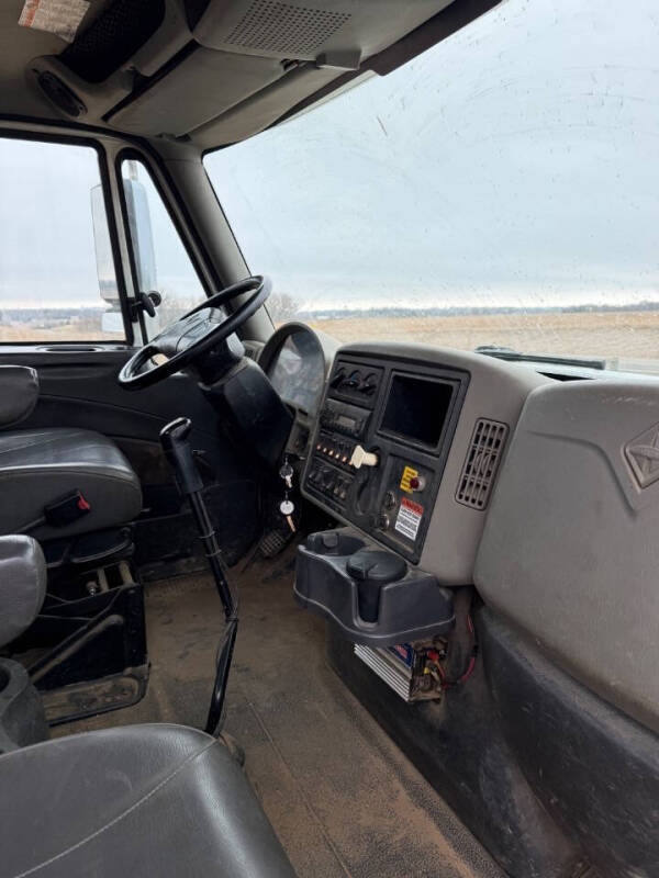 2013 International DuraStar 4400
