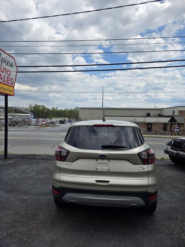 2017 Ford Escape SE - Photo 6