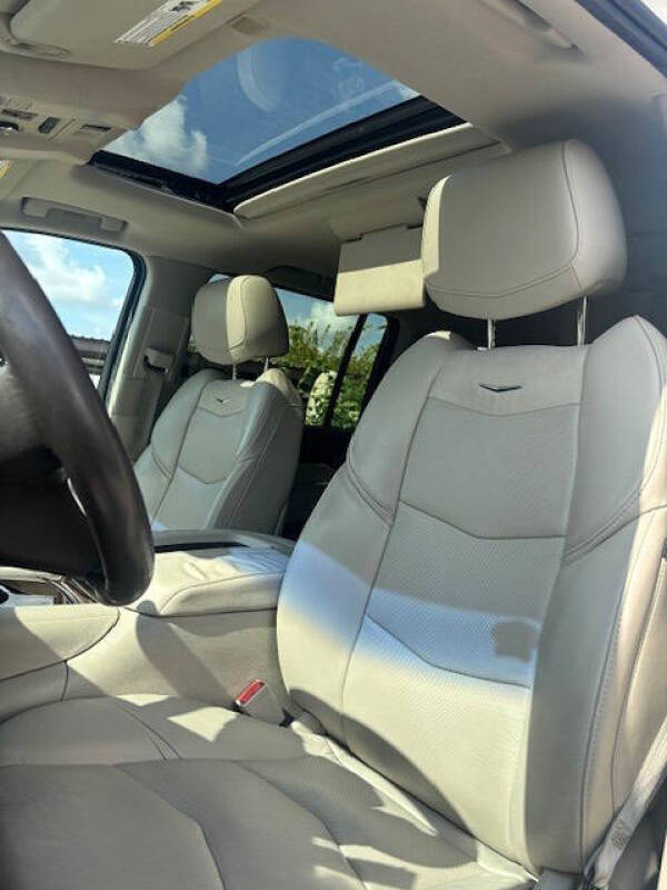 2015 Cadillac Escalade ESV Premium