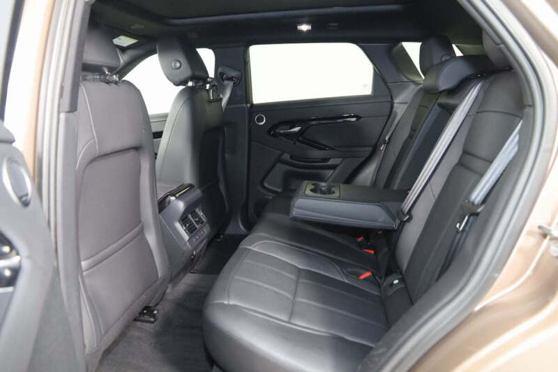 2024 Land Rover Range Rover Evoque P250 Dynamic SE