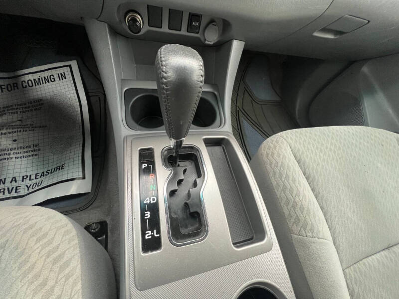 2011 Toyota Tacoma Base photo 20