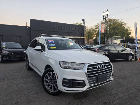 2017 Audi Q7 3.0T quattro Premium Plus