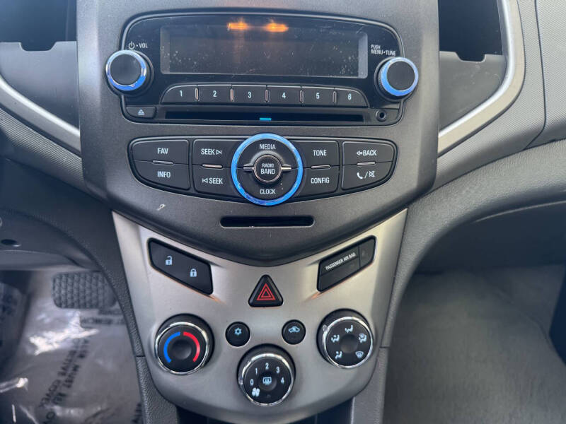 2014 Chevrolet Sonic LT Auto