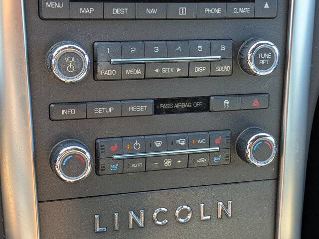 2010 Lincoln MKS