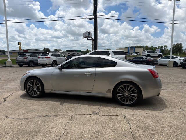 2011 Infiniti G37 Coupe Journey