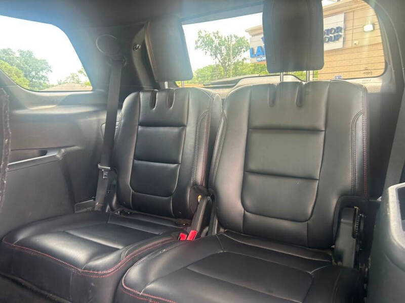 2016 Ford Explorer Sport