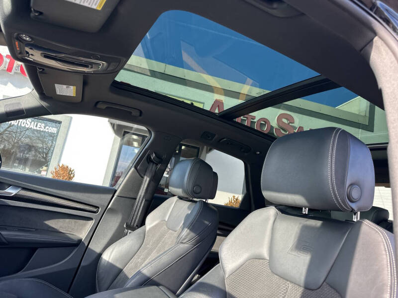 2020 Audi SQ5 3.0T quattro Premium Plus