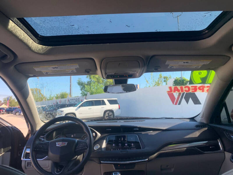 2019 Cadillac XT4 Luxury