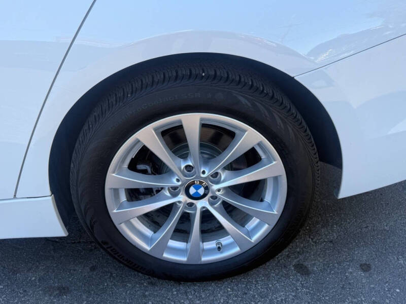 2017 BMW 3 Series 320i xDrive