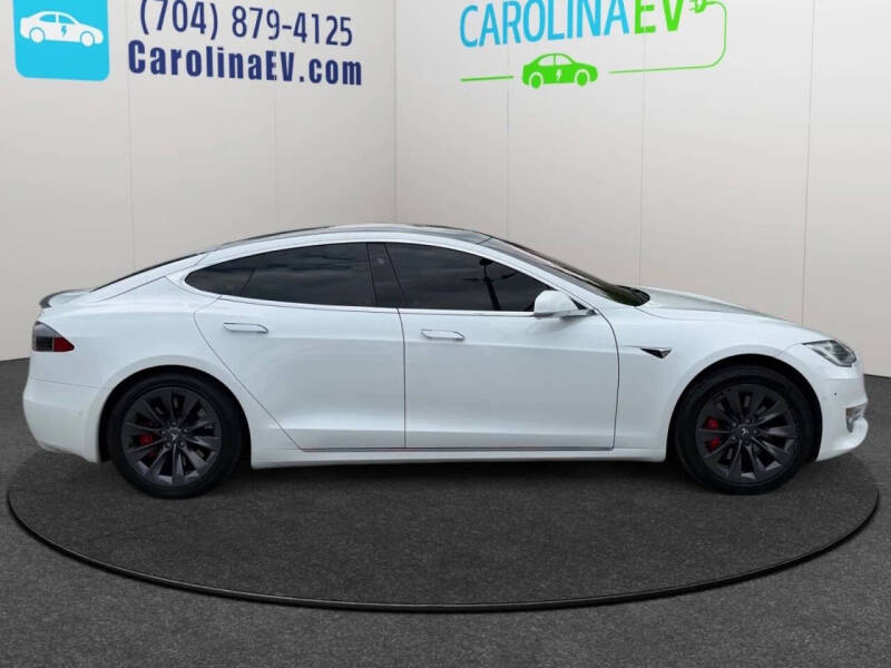2020 Tesla Model S Performance