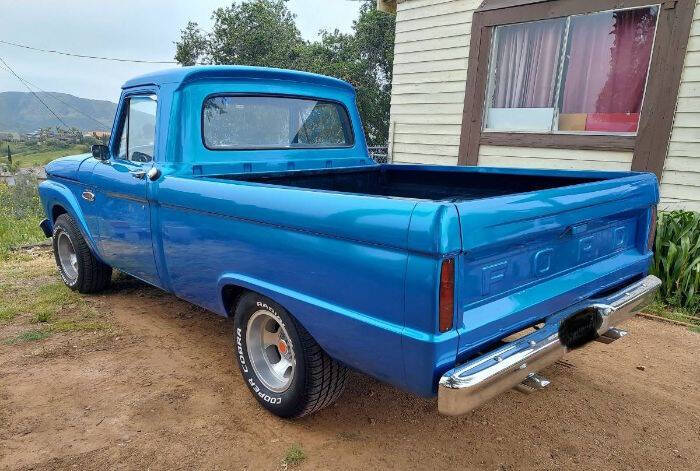 1966 Ford F-100