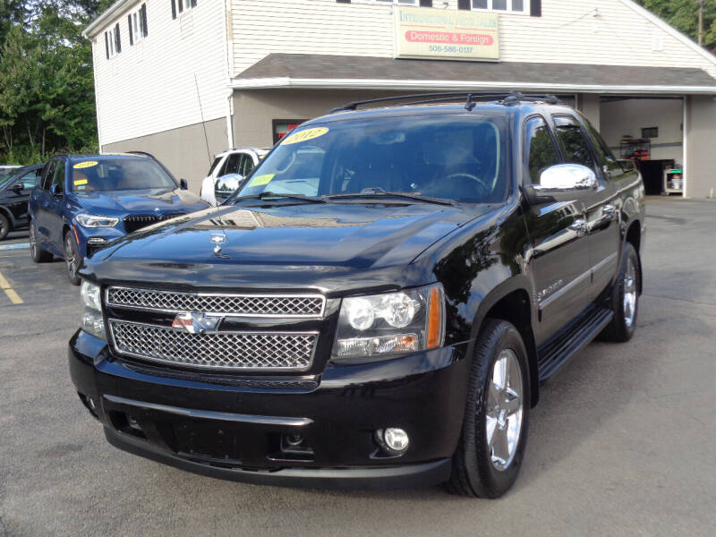 2012 Chevrolet Avalanche for sale in West Bridgewater, MA