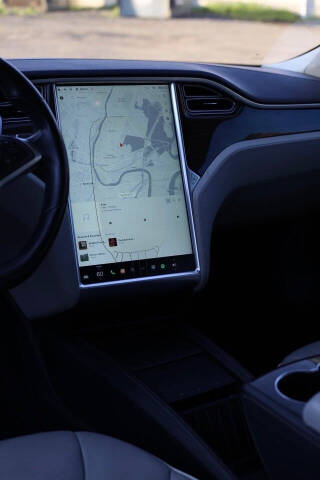 2014 Tesla Model S 85