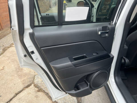 2012 Jeep Compass Sport