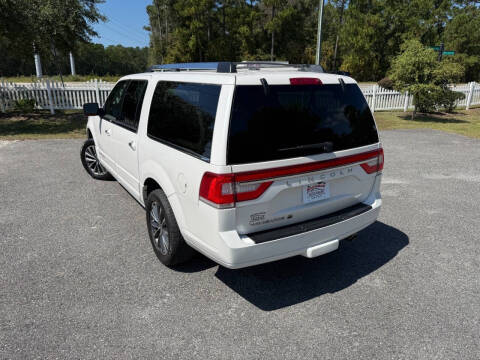 2017 Lincoln Navigator L Select