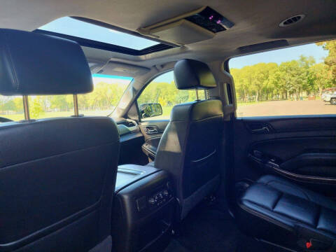 2018 Chevrolet Suburban LT