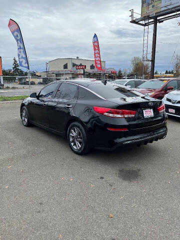 2020 Kia Optima LX