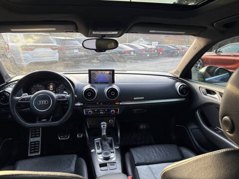 2015 Audi S3 2.0T quattro Prestige