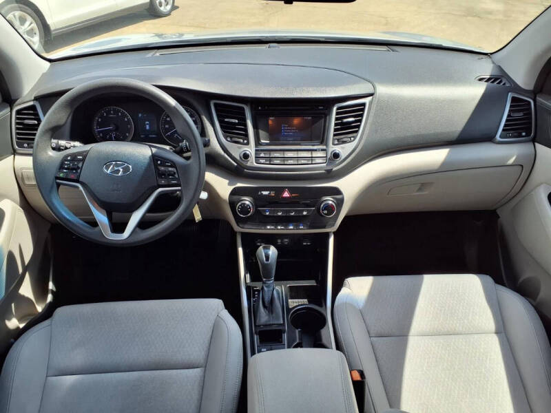 2017 Hyundai Tucson SE