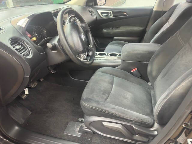 2015 Nissan Pathfinder SV