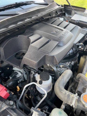 2021 Nissan Titan SV