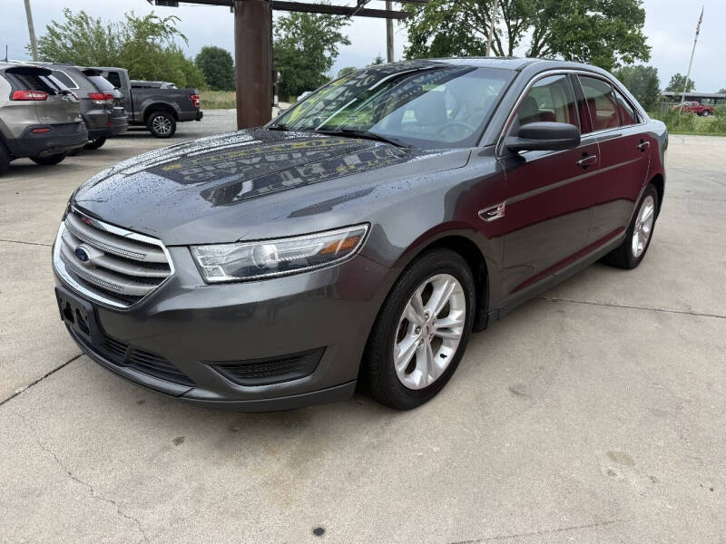 2016 Ford Taurus SE