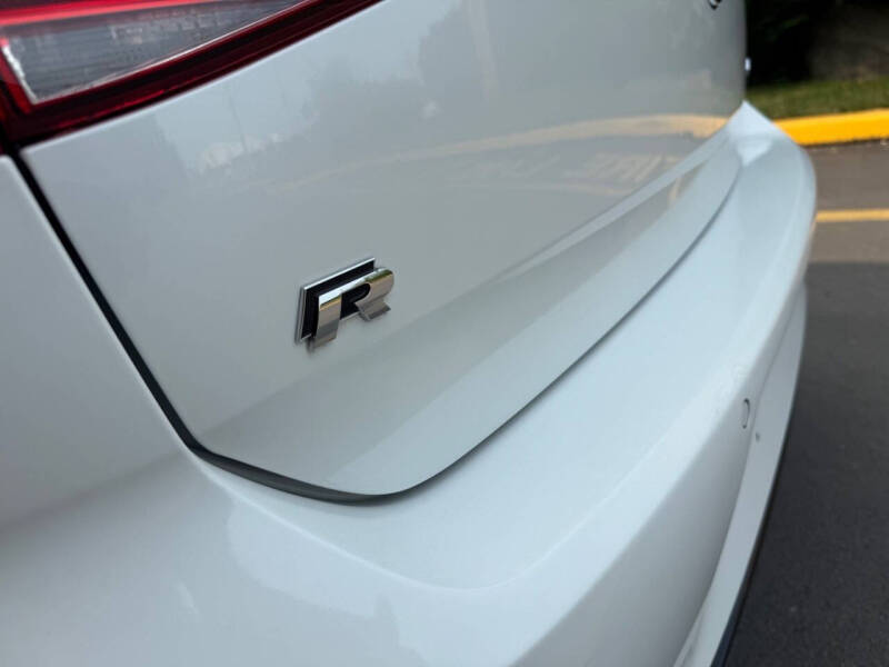 2015 Volkswagen Golf R 4Motion