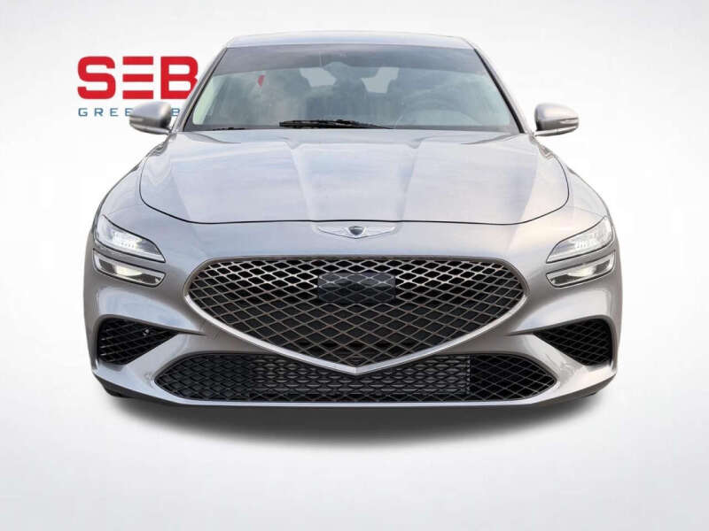 2022 Genesis G70
