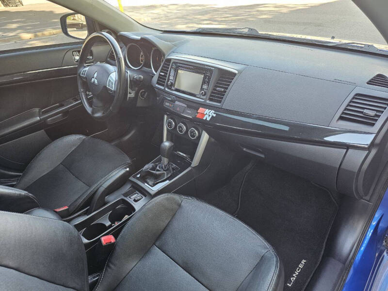 2017 Mitsubishi Lancer SEL