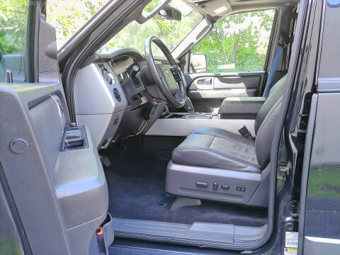 2011 Ford Expedition XLT