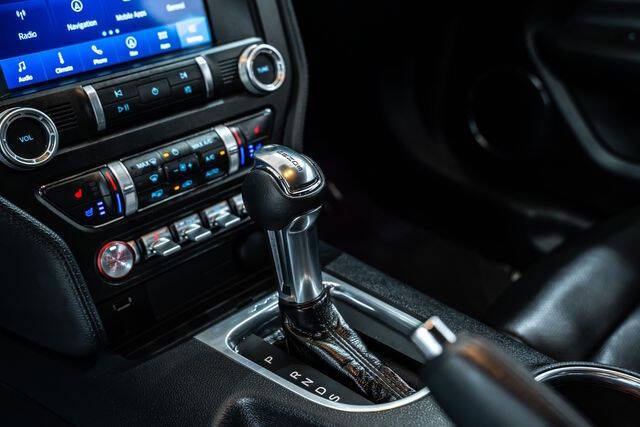 2022 Ford Mustang EcoBoost Premium