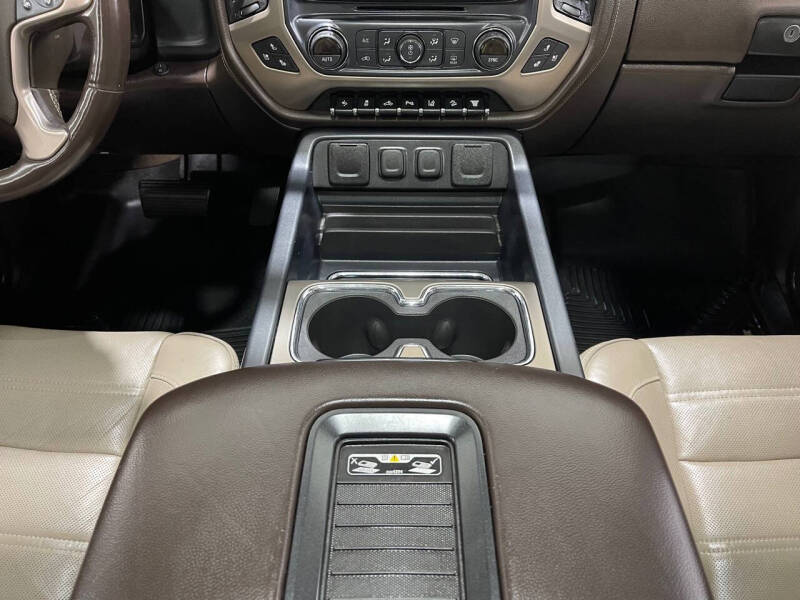 2016 GMC Sierra 2500HD Denali