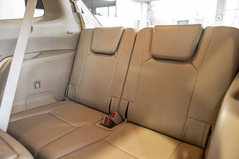 2010 Subaru Tribeca 3.6R Limited